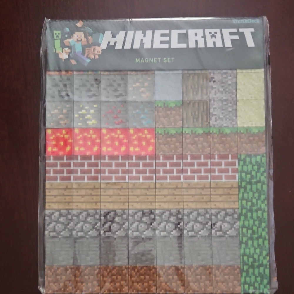 Green and Gray Puzzle Game Set